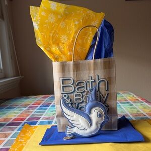 🐦 BATH & BODY WORKS SNOW WHITE BLUE BIRD COIN PURSE 🐦 NWT 🐦
